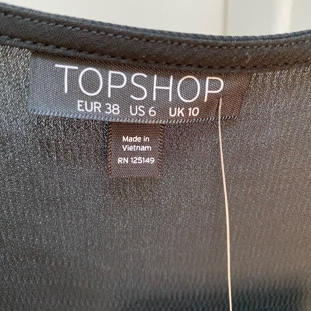 TOPSHOP BLACK CAMI - Picture 3 of 4